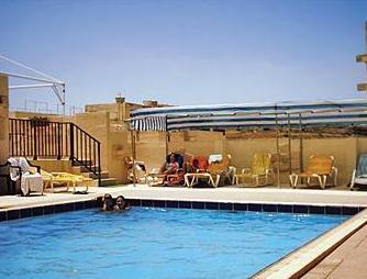 The Mediterranea Hotel & Suites セント・ポールズ・ベイ エクステリア 写真